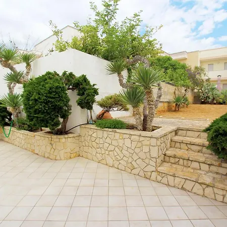 Mirto 150 M Dalla Holiday home Marina Di Pescoluse