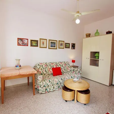 Mirto 150 M Dalla Holiday home *