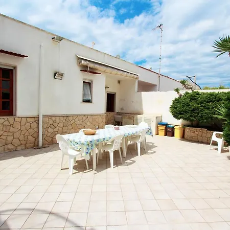 Mirto 150 M Dalla Holiday home