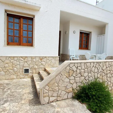 Holiday home Mirto 150 M Dalla Marina Di Pescoluse